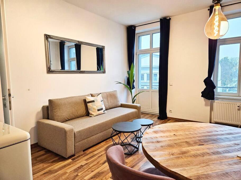 Zentrales 2 Raum Apartment ドレスデン エクステリア 写真